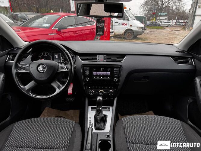 Skoda Octavia 36 interauto-car