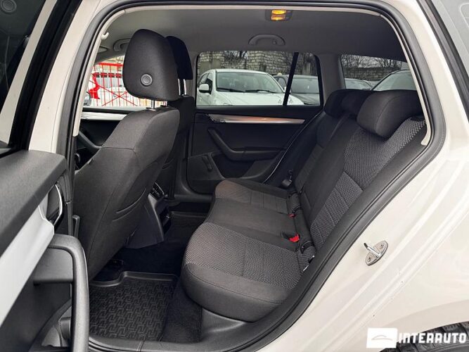 Skoda Octavia 45 interauto-car