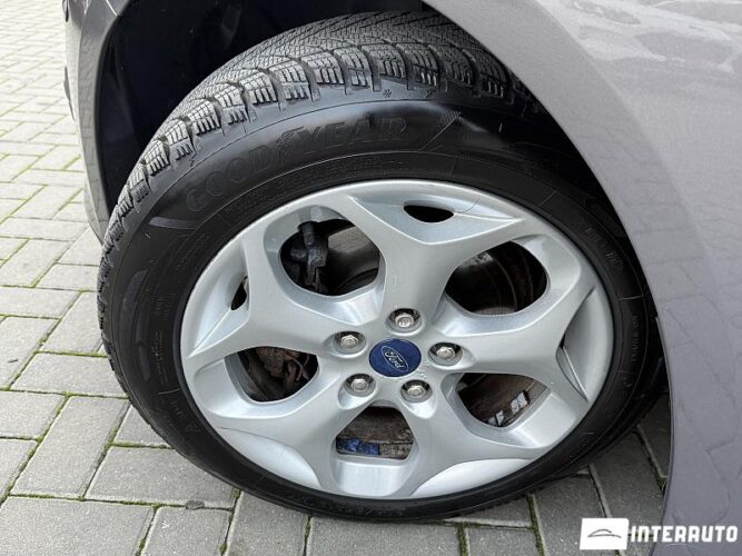 Ford C-MAX 46 interauto-car