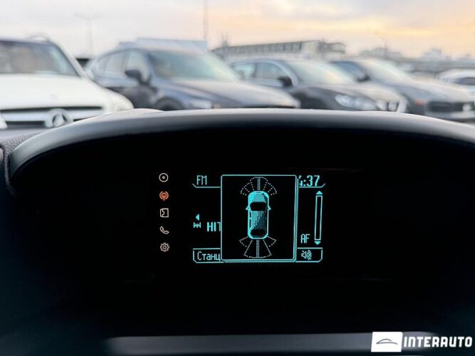 Ford C-MAX 40 interauto-car