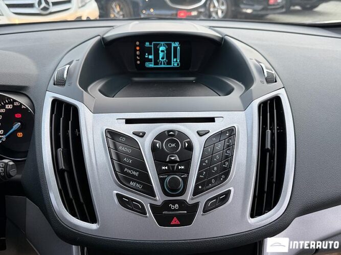 Ford C-MAX 39 interauto-car