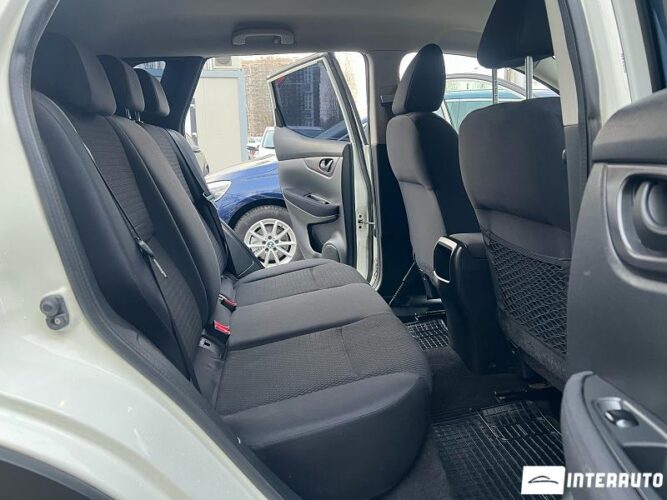 Nissan Qashqai 49 interauto-car