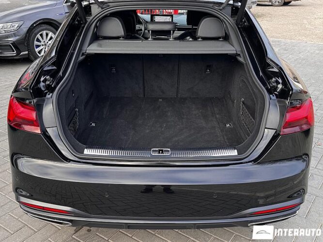 Audi A5 65 interauto-car