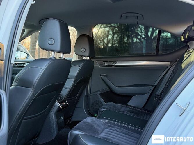 Skoda Superb 55 interauto-car