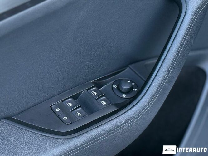 Skoda Superb 43 interauto-car