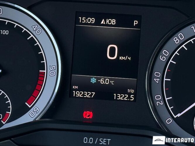 Skoda Superb 47 interauto-car