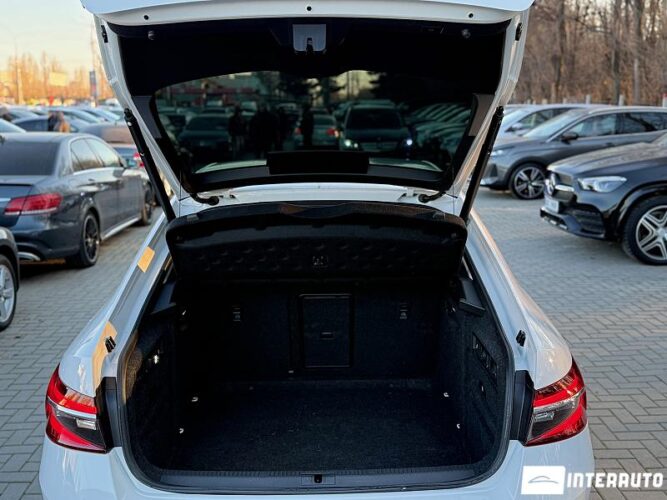 Skoda Superb 59 interauto-car