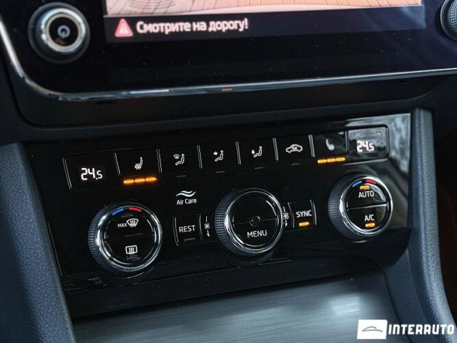 Skoda Superb 50 interauto-car