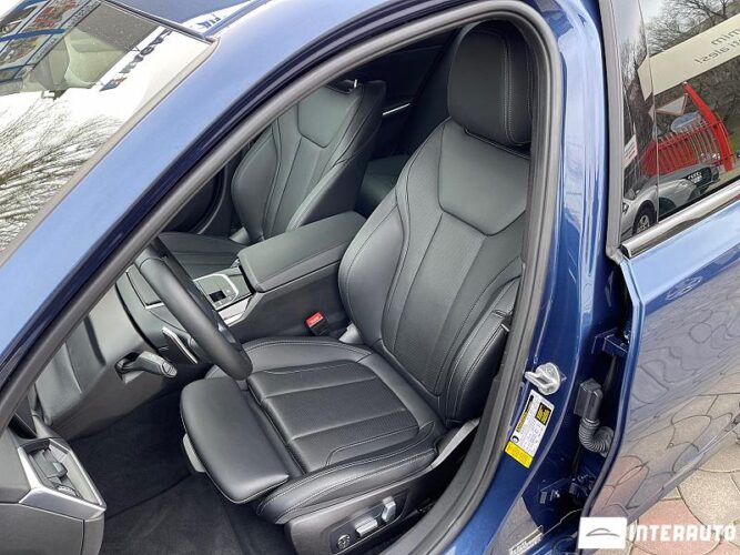 BMW 330 51 interauto-car