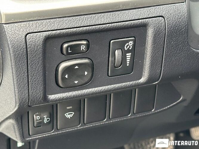 Lexus CT 200h 44 interauto-car