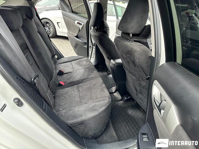 Lexus CT 200h 45 interauto-car