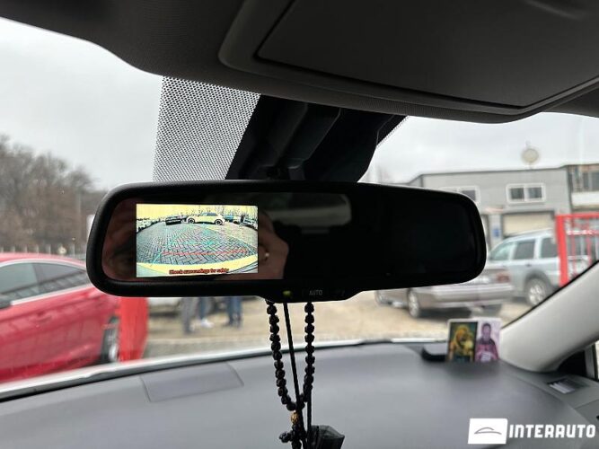 Lexus CT 200h 42 interauto-car