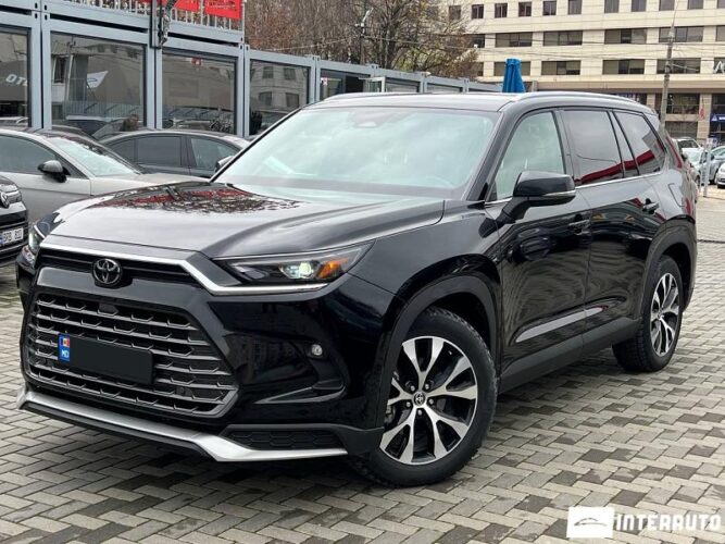 Toyota Grand Highlander 36 interauto-car