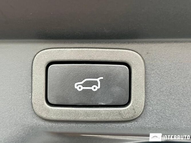 Land Rover Range Rover Sport 51 interauto-car