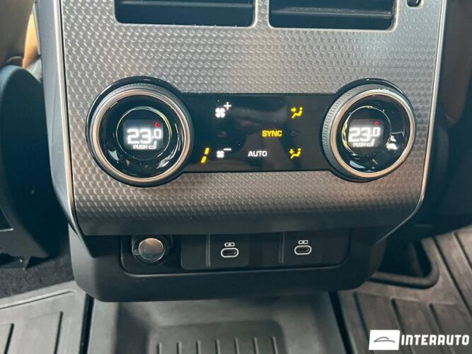 Land Rover Range Rover Sport 49 interauto-car