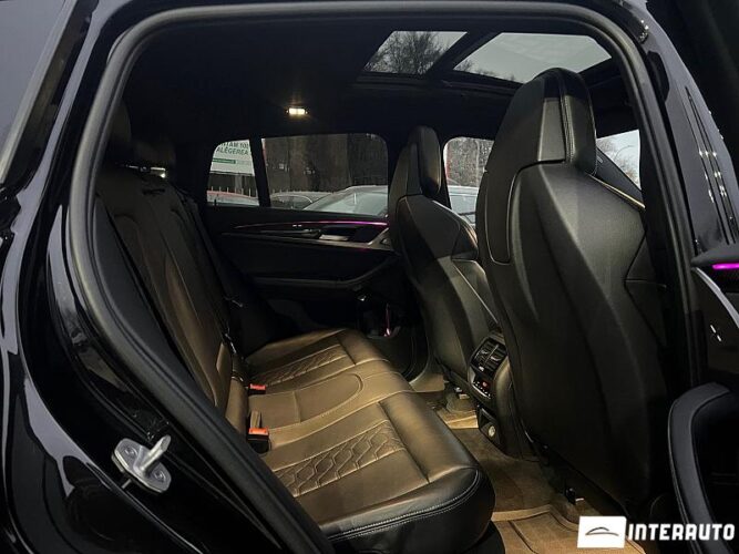 BMW X4M Competition 41 interauto-car