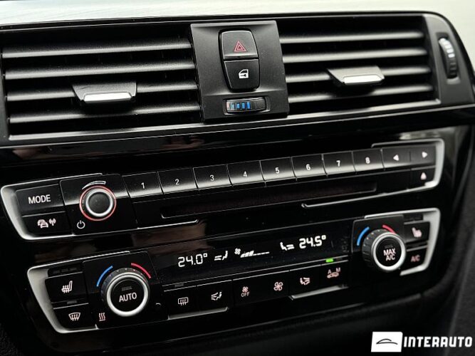 BMW 330E 44 interauto-car