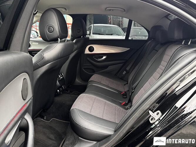 Mercedes E 300de 35 interauto-car