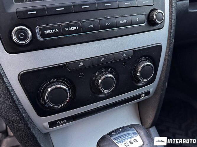 Skoda Octavia 40 interauto-car