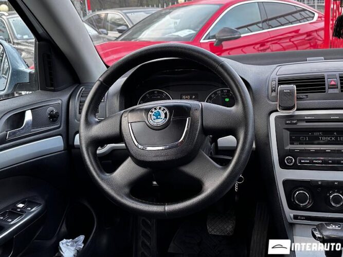 Skoda Octavia 38 interauto-car