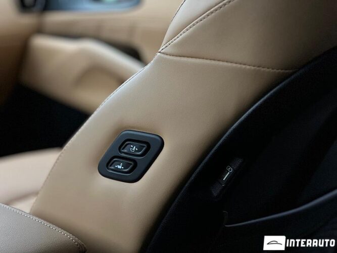 Kia Sorento 56 interauto-car