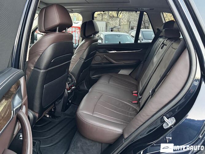 BMW X5 4.0e 49 interauto-car