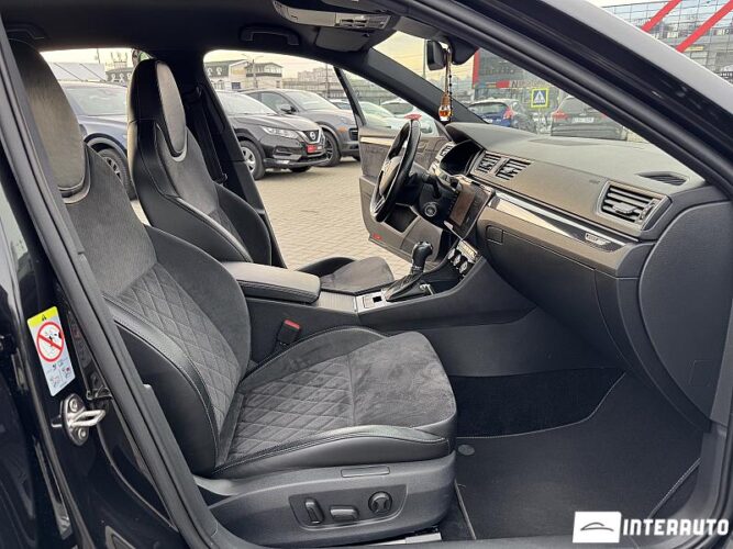 Skoda Superb 48 interauto-car