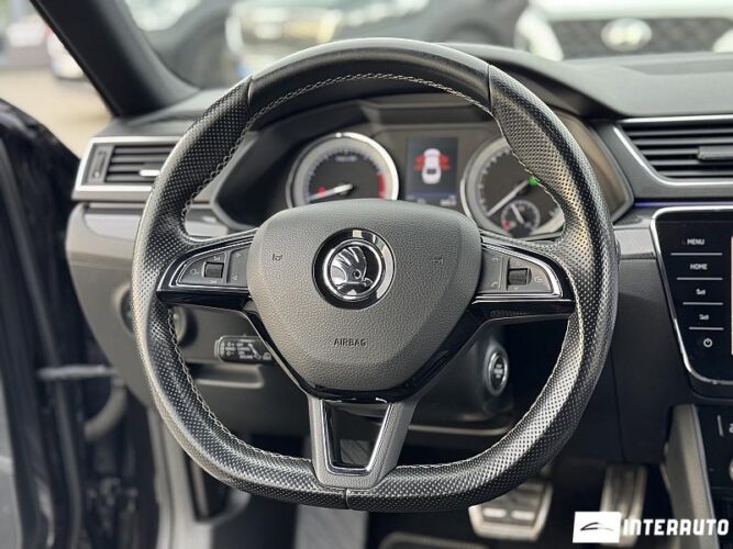 Skoda Superb 40 interauto-car