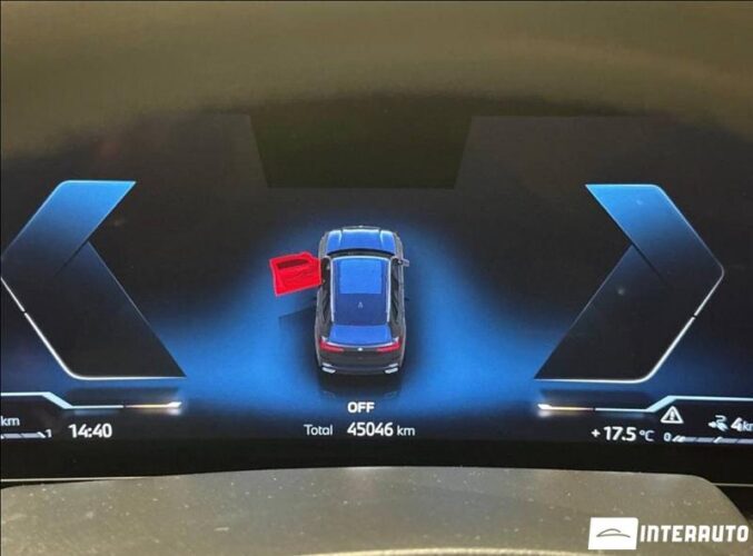 BMW X5 5.0e 29 interauto-car