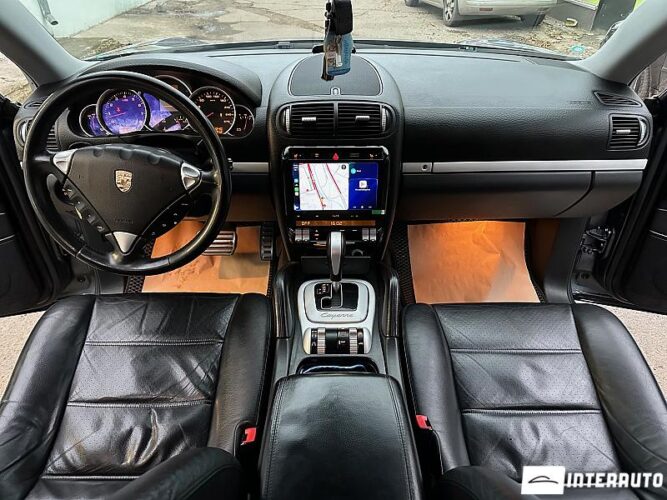 Porsche Cayenne S 37 interauto-car