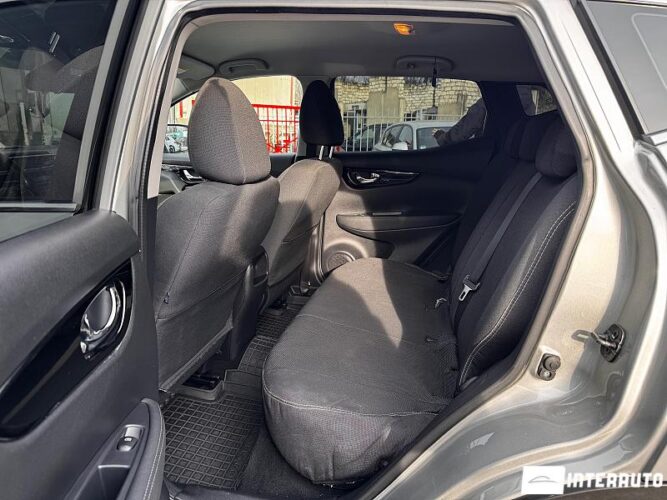 Nissan Qashqai 45 interauto-car