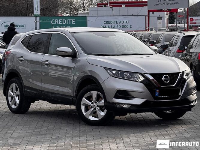 Nissan Qashqai 33 interauto-car