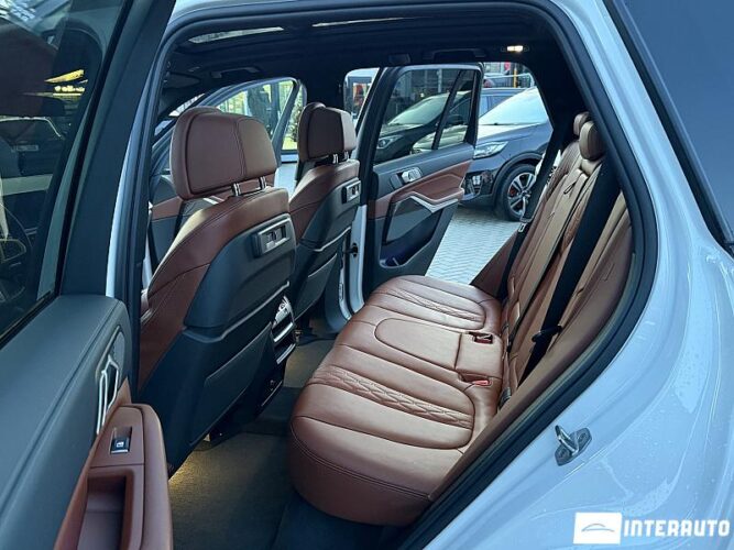 BMW X5 4.5e 54 interauto-car