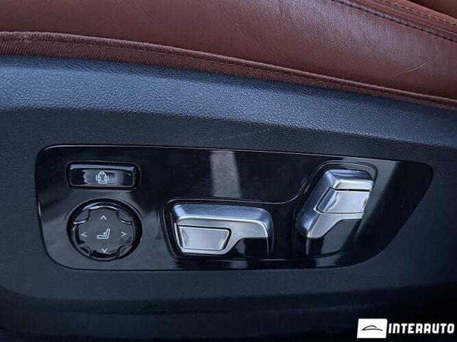 BMW X5 4.5e 64 interauto-car