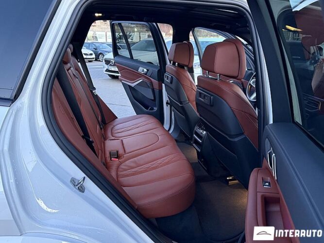 BMW X5 4.5e 56 interauto-car