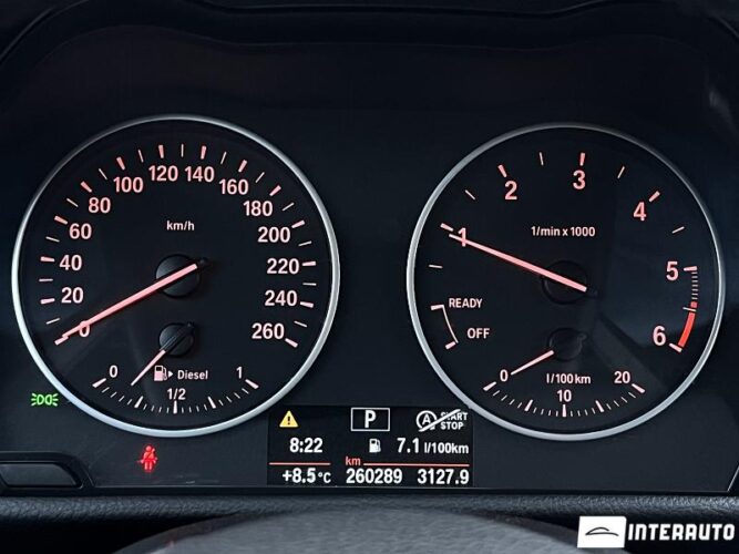 BMW 216d 42 interauto-car