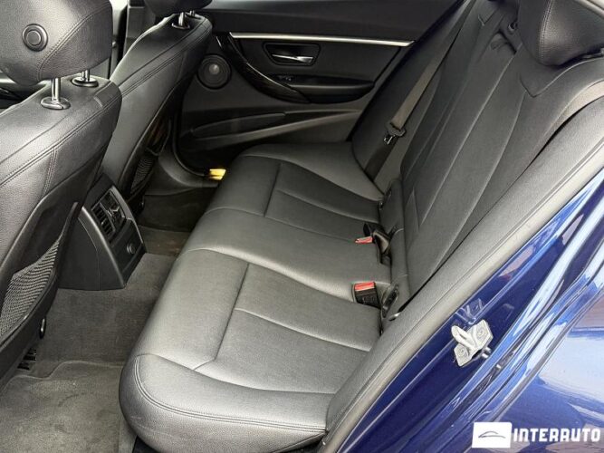 BMW 330E 43 interauto-car