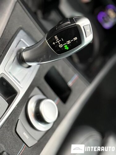 BMW X5 3.0D 40 interauto-car