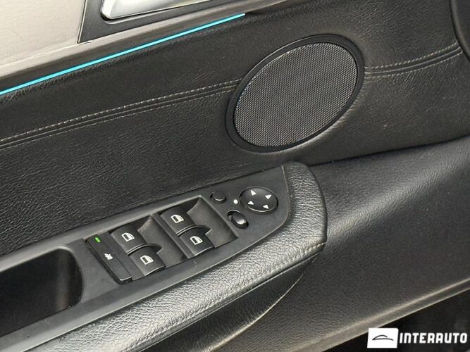 BMW X5 3.0D 32 interauto-car