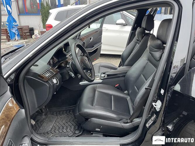 Mercedes E 200 36 interauto-car