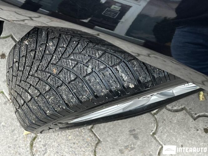 Volkswagen Golf 41 interauto-car