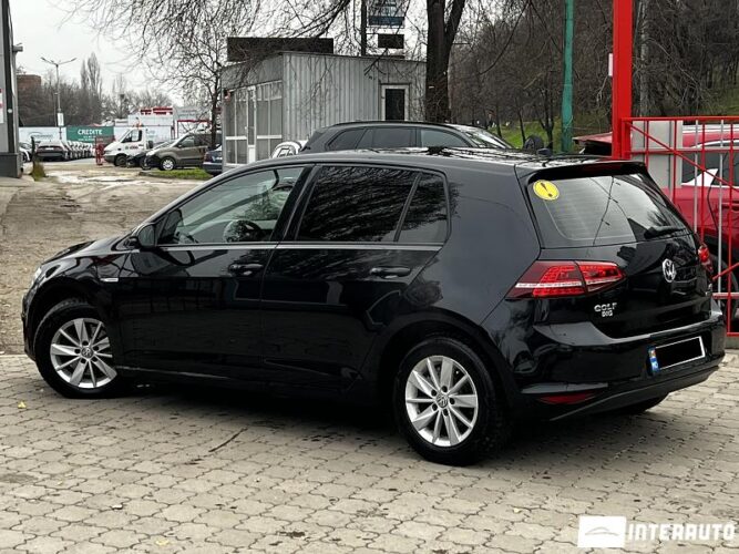 Volkswagen Golf 29 interauto-car