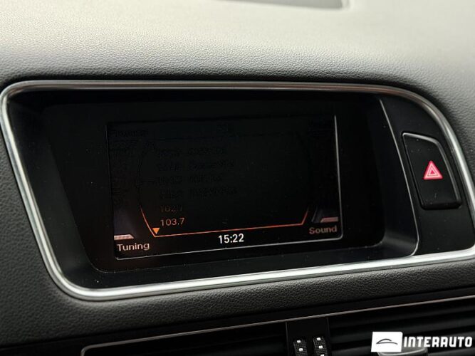 Audi Q5 45 interauto-car