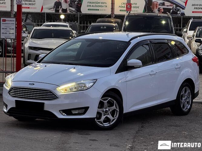 Ford Focus 29 interauto-car