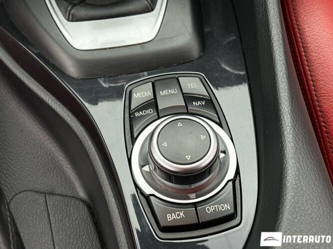 BMW X1 2.0D 48 interauto-car