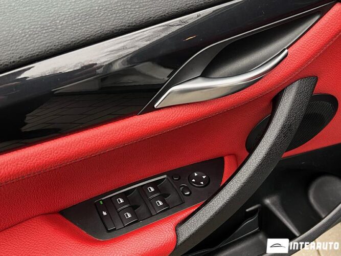 BMW X1 2.0D 38 interauto-car