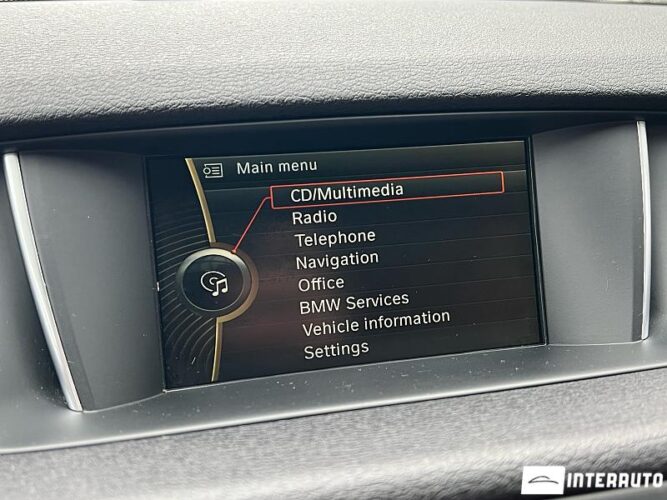 BMW X1 2.0D 45 interauto-car