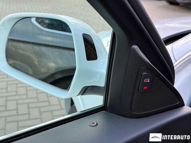 Audi Q3 38 interauto-car