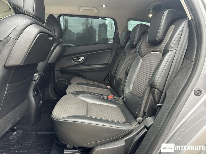 Renault Grand Scenic 48 interauto-car