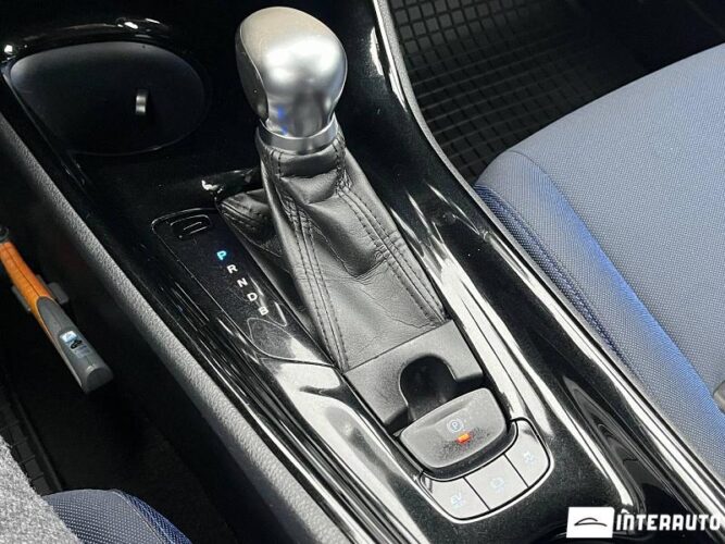 Toyota C-HR 48 interauto-car